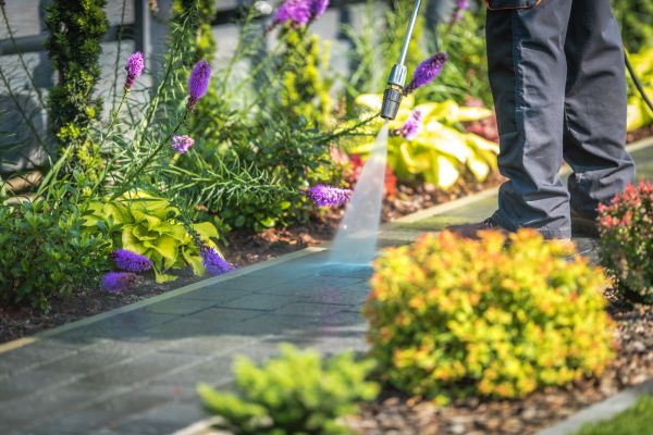 Cost of Sidewalk Pressure Washing in Menomonee Falls