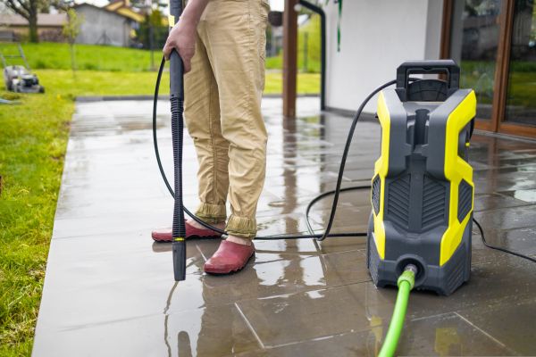 Cost of Porch Pressure Washing in Menomonee Falls