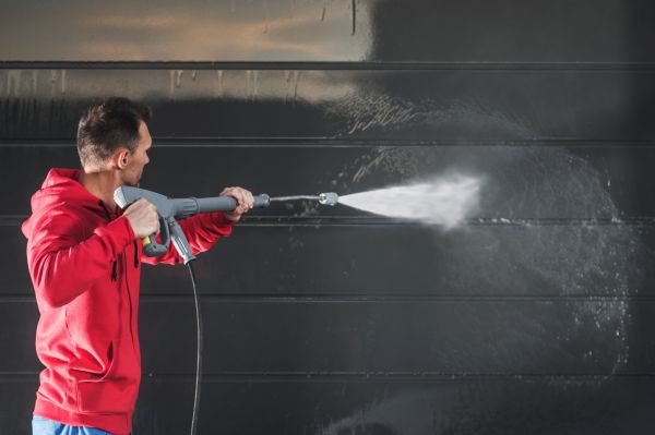 Cost of Exterior Washing in Menomonee Falls