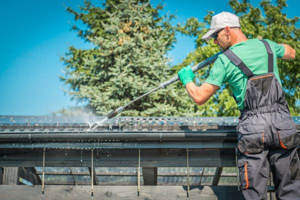 Cost of Gutter Power Washing in Menomonee Falls