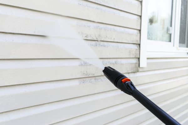 Cost of Exterior House Washing in Menomonee Falls