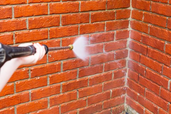 Cost of Brick Pressure Cleaning in Menomonee Falls