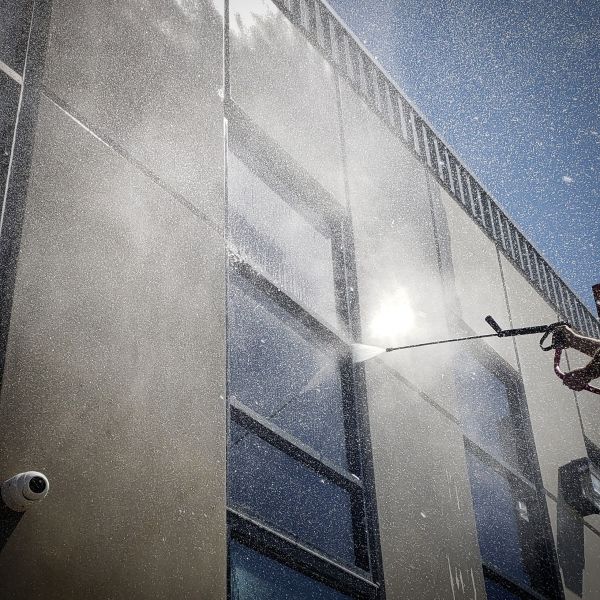 Cost of Exterior Building Washing in Menomonee Falls