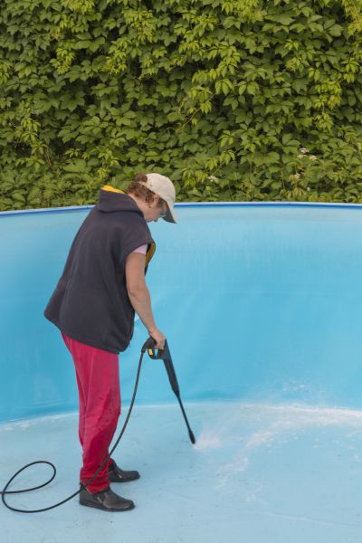 Cost of Pool Pressure Washing in Menomonee Falls