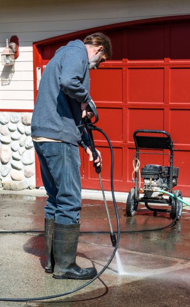 Cost of Driveway Pavement Cleaning in Menomonee Falls