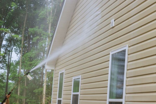 Cost of Home Siding Cleaning in Menomonee Falls