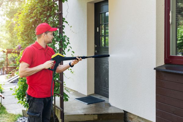 Cost of High Pressure Cleaning in Menomonee Falls