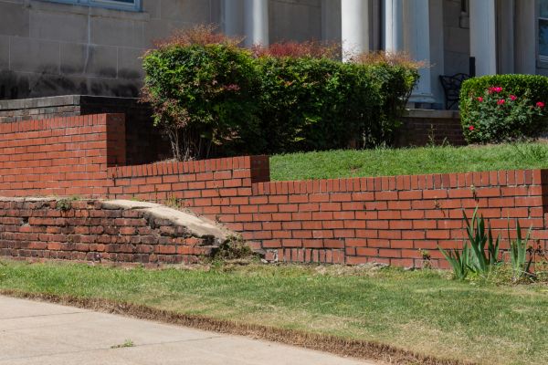 Cost of Retaining Wall Cleaning in Menomonee Falls
